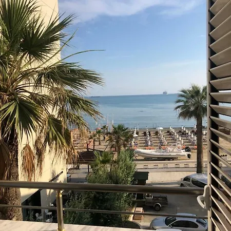 Beach View 2-bedroom In Apartment