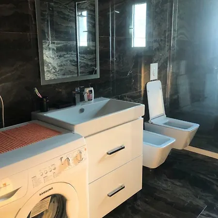 Beach View 2-bedroom In *